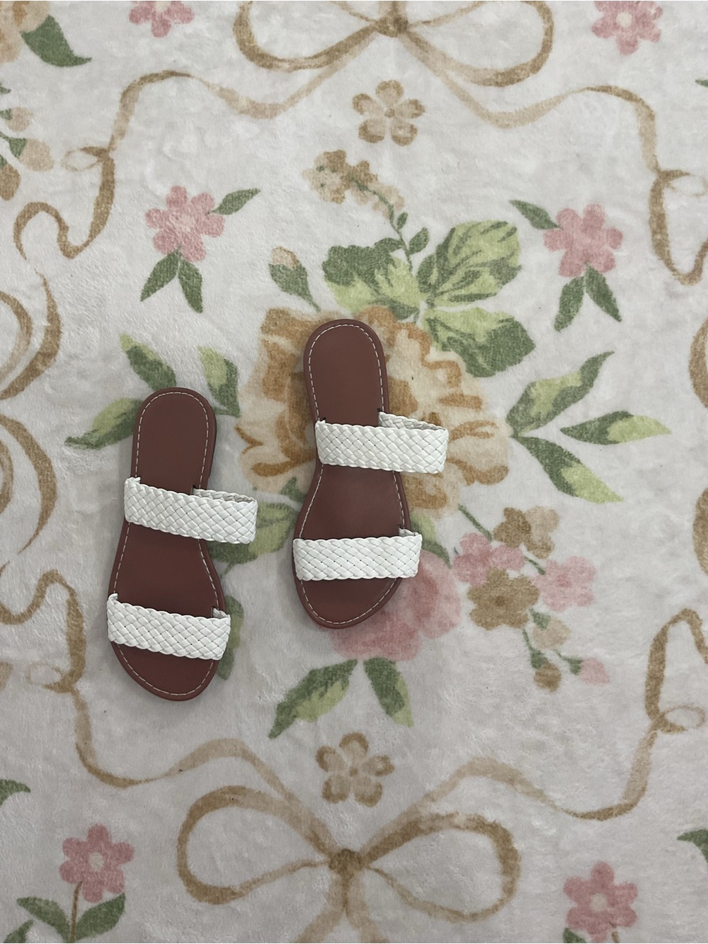 Source Unknown White Braided Double-Strap Slide Sandals